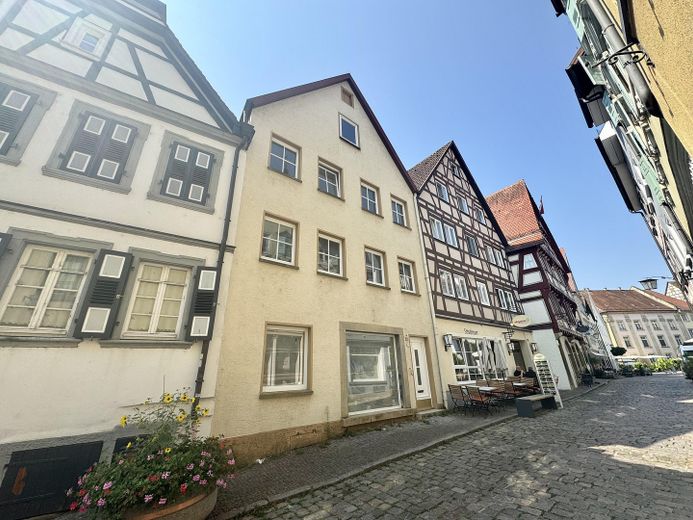 Gruntownie wyremontowane mieszkanie 3-pokojowe w sercu Bad Wimpfen! – Außenansicht
