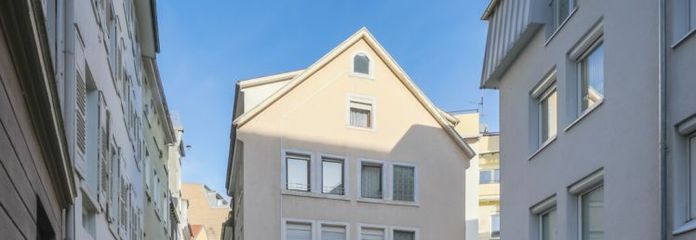 Investieren im Herzen der Stadt – Mehrfamilienhaus mit attraktiven Nutzungsmöglichkeiten