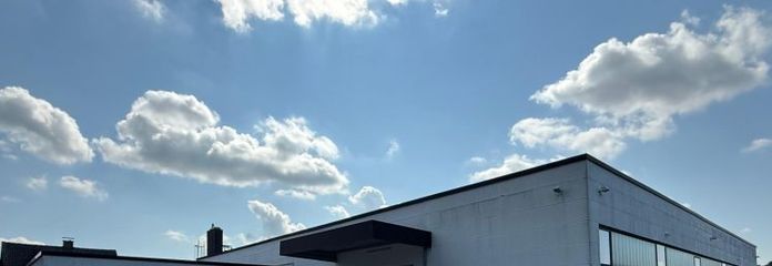 Nave/instalación de producción con anexo de oficinas en Hof/Jägersruh