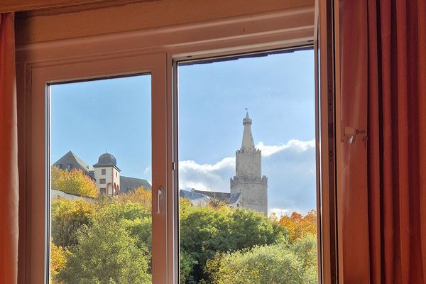 3-Zimmer-Wohnung, 74,9 m², Blick auf die Osterburg, zentralnah in Weida
