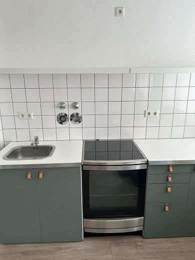 Traumwohnung D-Zoo 1,5-Zimmer KDB, Grunerstr. 2 Balkone – Küchenzeile