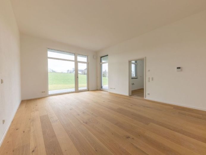 ✔ Erstbezug ✔ Freundliche Terrassenwohnung in Vilshofen an der Donau – Foto 1