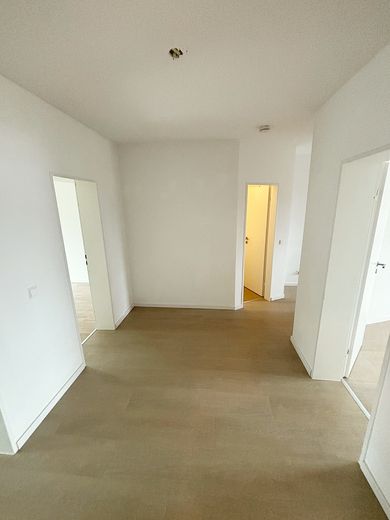 Zentrale Eigentumswohnung in Siegburg, Kaldauen zu verkaufen – Diele