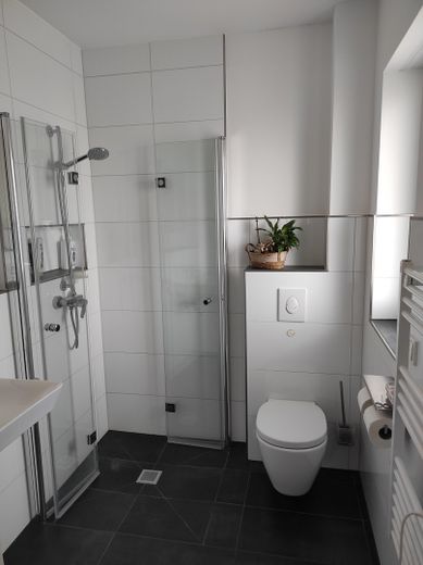 Gaste Badezimmer_1