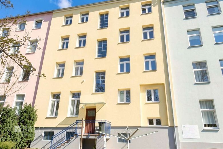 +++ Stabile Rendite in der Landeshauptstadt: 8 Wohneinheiten in der Paulsstadt +++ – Rückansicht