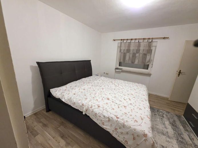 Gepflegtes Reihenmittelhaus in ruhiger Nachbarschaft mit 4 Zimmern und 2 Bädern – Bild 5