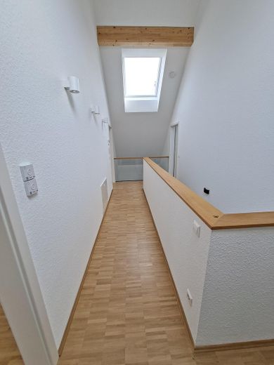 Neubau Haus (Doppelhaushälfte) in Karlsruhe Neureut zu vermieten – Galerie