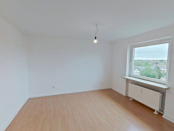Schöne 2-Zimmer-Wohnung mit BALKON und modernem Wannenbad – Ansicht I: Schlafzimmer