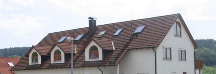 Schöne 3,5 Zimmer DG-Wohnung mit Balkon und herrlicher Aussicht