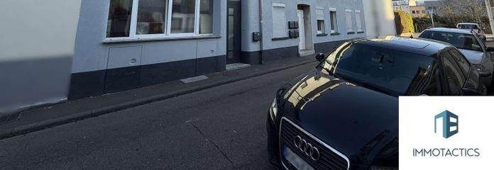Two residential buildings with storage space – fully rented investment - 7.7% actual yield - central location