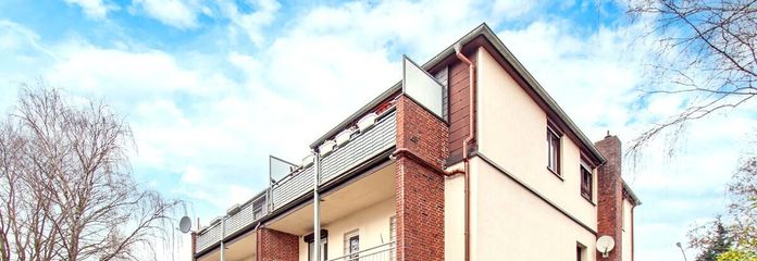 Appartement de 3 pièces avec balcon – Première occupation après rénovation complète à Hambourg-Eppendorf – Außenansicht OSS19