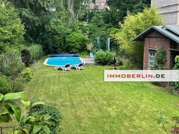 IMMOBERLIN.DE - Kentsel yaşam idili! Karakterli, geniş ev ve dinlenme bahçesi – Fotoğraf 1