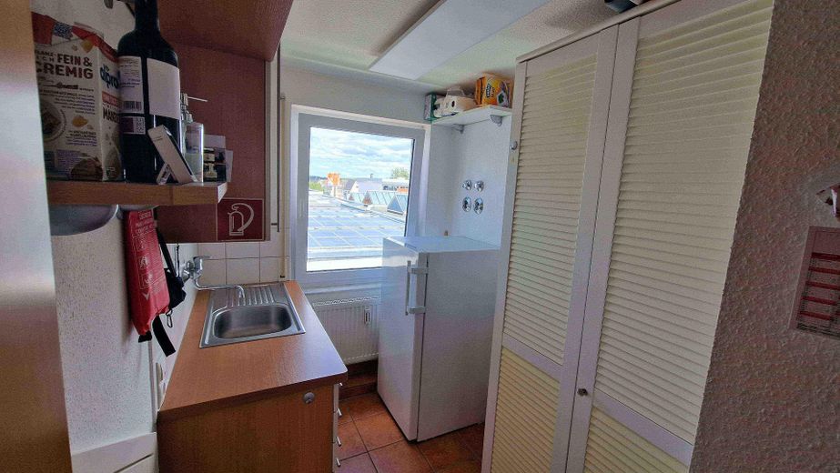 Gepflegte 3 1/2-Zimmer-DG-Wohnung mit gehobener Ausstattung und EBK in Rutesheim - provisionsfrei! – HWR mit WaMa Anschluß
