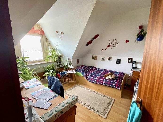 +++ Gemütliche Dachgeschosswohnung in Zeven +++ – Foto 4