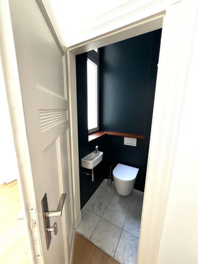 Jugendstiltraum in Düsseldorf Carlstadt – Gäste WC