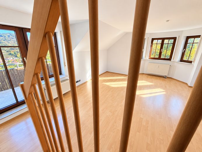 Wohnen auf zwei Ebenen – Maisonette mit hochwertiger Ausstattung und 3 Stellplätzen – Esszimmer