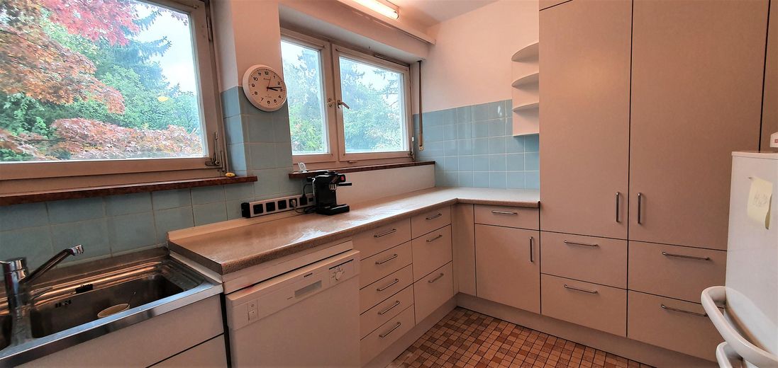 Germering'de garajlı bungalov – Küche