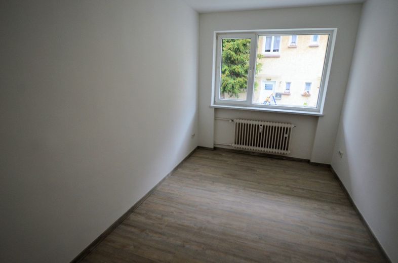Sanierte Mietwohnung im Erdges