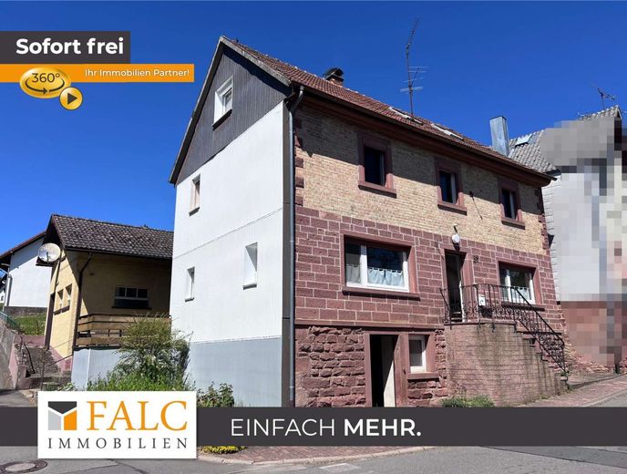 Schönes Einfamilienhaus mit Nebengebäude – Ihr neues Zuhause