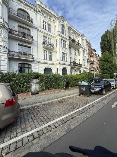 Bezugsfreie 1,5-Zimmer-Wohnung mit traumhaftem Spreeblick – ruhig, zentral und modernisiert – Nachbarschaft 