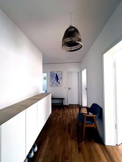 Modernes Neubau-Apartment mit großzügigem Balkon / Berlin-Stralau – Flur