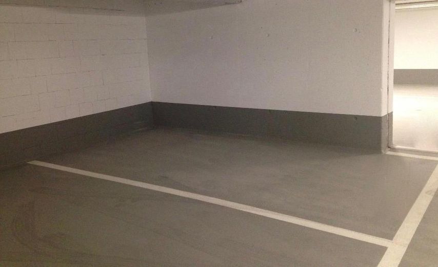 2 odalı daire - Özel teklif! - Loggia ve kapalı otopark alanı ile. – Tiefgaragenstellplatz