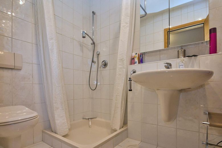 DU/WC Schlafen