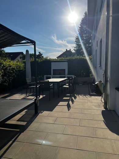 Vielseitiges Anwesen mit gewerblichem und privatem Anteil in Bad Birnbach – Terrasse