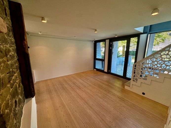 Designer Loft incl. Balcony & Terrace in a Listed Complex, Private Sale – Eingang / Diele