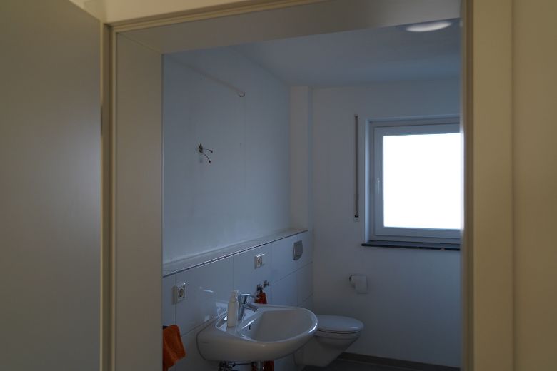 DG:  Tageslichtduschbad 2