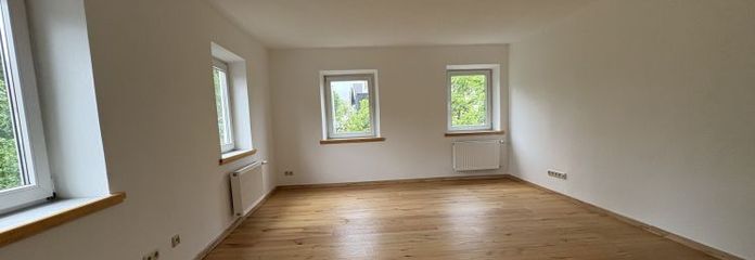 Frisch sanierte 4,5-Zimmer-Wohnung mit ca. 85 m² im historischen Ortskern von Isen