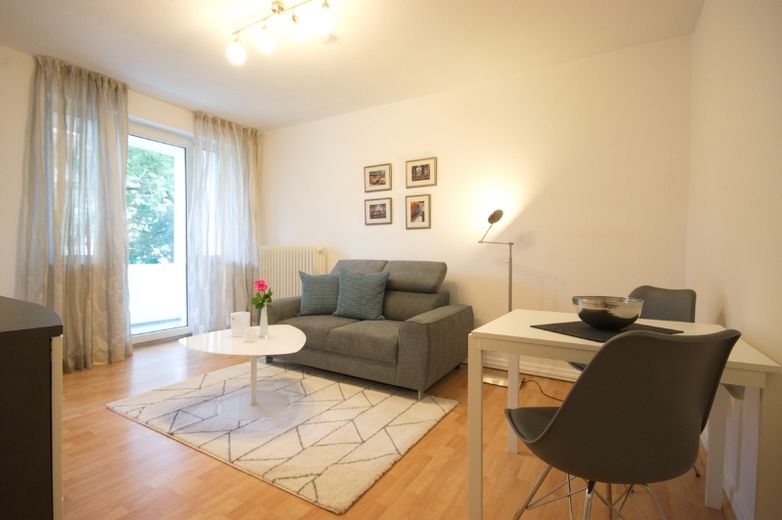 Attraktive möblierte Wohnung in Essen-Rüttenscheid, Internetzugang möglich – 7846784b49bf32ec79471986755a1dc052533061.jpg