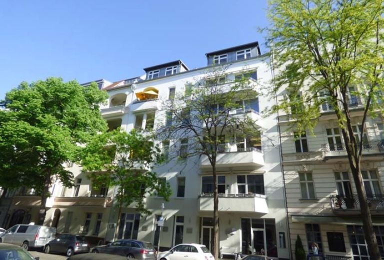 Straßenansicht