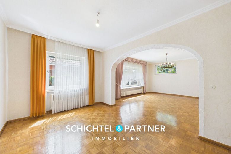 Garbsen | Wymarzona posiadłość z dwiema jednostkami mieszkalnymi &amp; dużą powierzchnią użytkową – S&amp;P | Wohn-/ Esszimmer