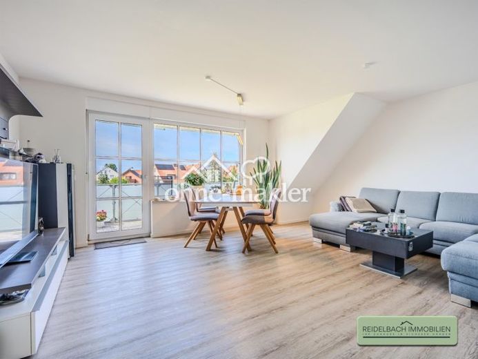 Maisonette mit besonderem Wohngefühl – 85 m², Balkon mit freiem Blick & Stellplatz – Foto 1