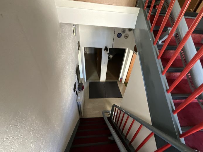 Casa indipendente in posizione centrale con ampio cortile a Mühlheim, senza agenzia immobiliare – Foto 8