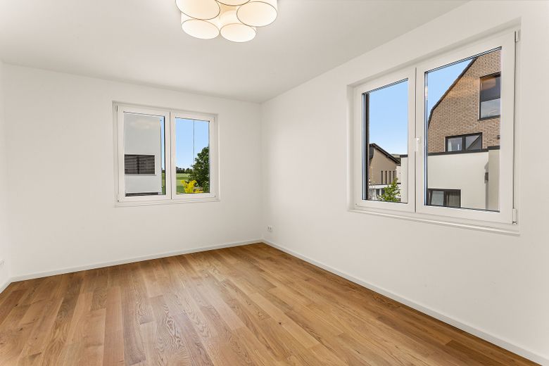Exklusives Einfamilienhaus mit hochwertiger Ausstattung, Garage und Garten – 1. OG - Kinderzimmer 3
