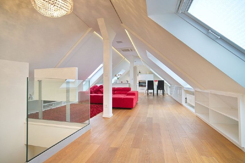 Unikat: Außergewöhnliche, schicke Studiowohnung in der südlichen City, mit Komplettausstattung – e081e6c003fe11aff911877c96709989e0542d78.jpg