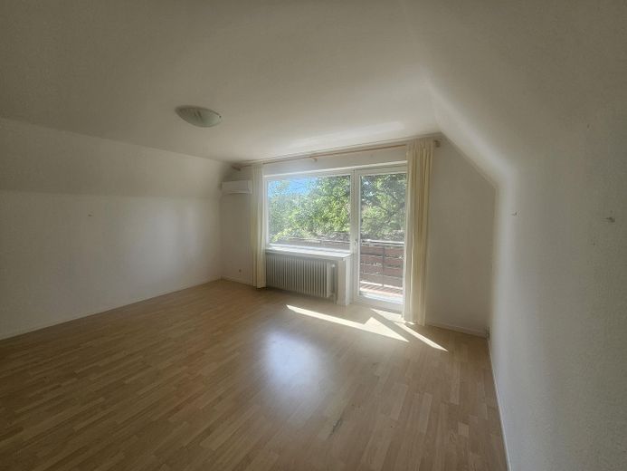 Bauernhaus mit bezauberndem Garten – Wohnzimmer DG