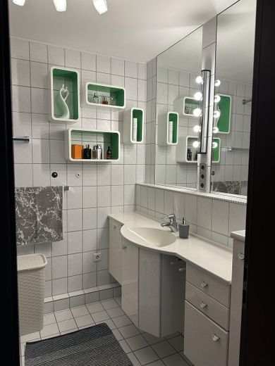 Bad mit Wanne