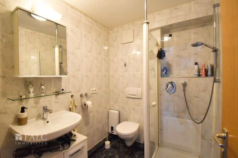 Investieren oder selbst genießen, Ihre Chance mit Perspektive! – Badezimmer