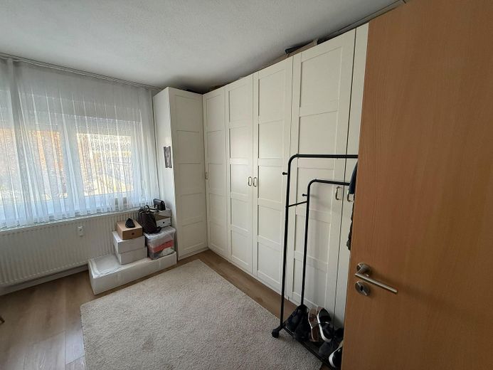 Exclusief 3-kamerappartement op een centrale locatie met groot balkon op de 1e verdieping – Kinderzimmer