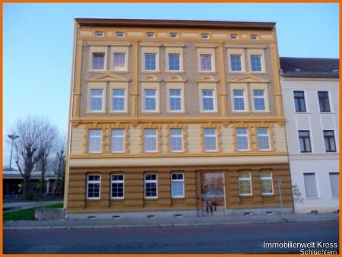 Kapitalanleger aufgepasst! Saniertes und langfristig vermietetes Wohnhaus mit 16 Wohneinheiten – Foto 1