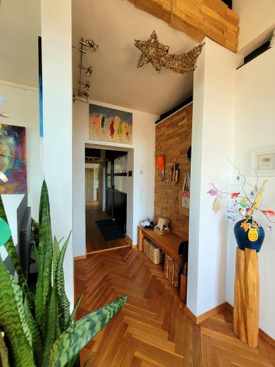 Garderobe sägerauhe Eiche