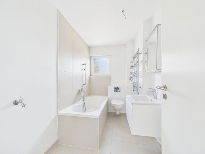 Modernisierte 3-Zimmer-Wohnung mit Balkon in Kamen! – Foto 1