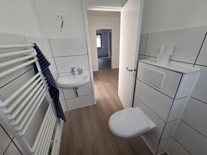 Casa unifamiliare con ampio giardino in posizione privilegiata – EG Duschbad