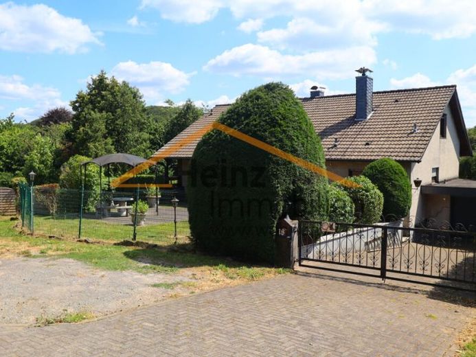 Ampia casa unifamiliare in ottima posizione a Kürten-Rodenberg !!! – Foto 1