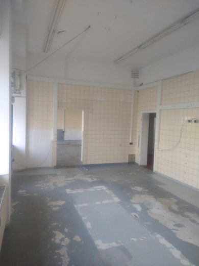 183 qm am Wasserturm, große Laden-/Büro- Praxisräume in zentraler Lage von Markkleeberg zu vermieten – Foto 9