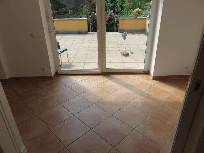 Sonnenterrasse und Saunalandschaft nahe Spandauer Forst – Essen - Terrasse