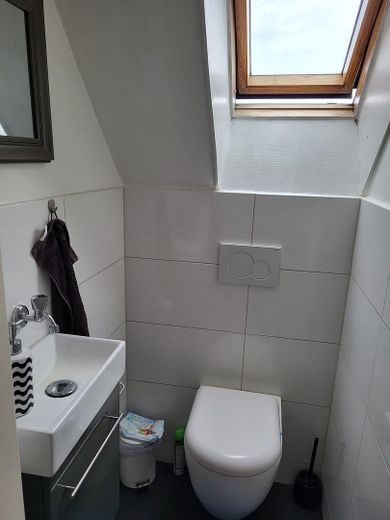 2-Zimmer-Wohnung in Heilbronn, zentrale Lage, 2 Keller – Wc Bild 2